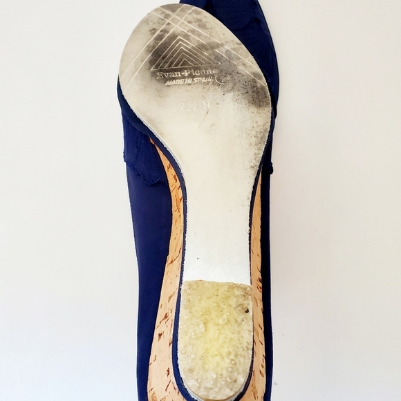 Evan Picone Women's Blue Flower Cutout Peep Toe Slip-on Wedges Size 9.5 - Picture 11 of 11